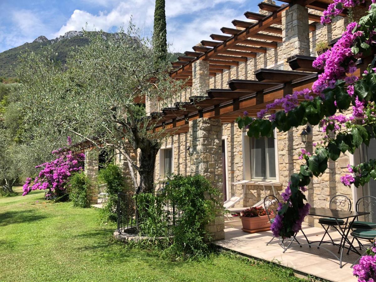 Bed and Breakfast La Cascata Negli Ulivi Toscolano-Maderno Exterior foto