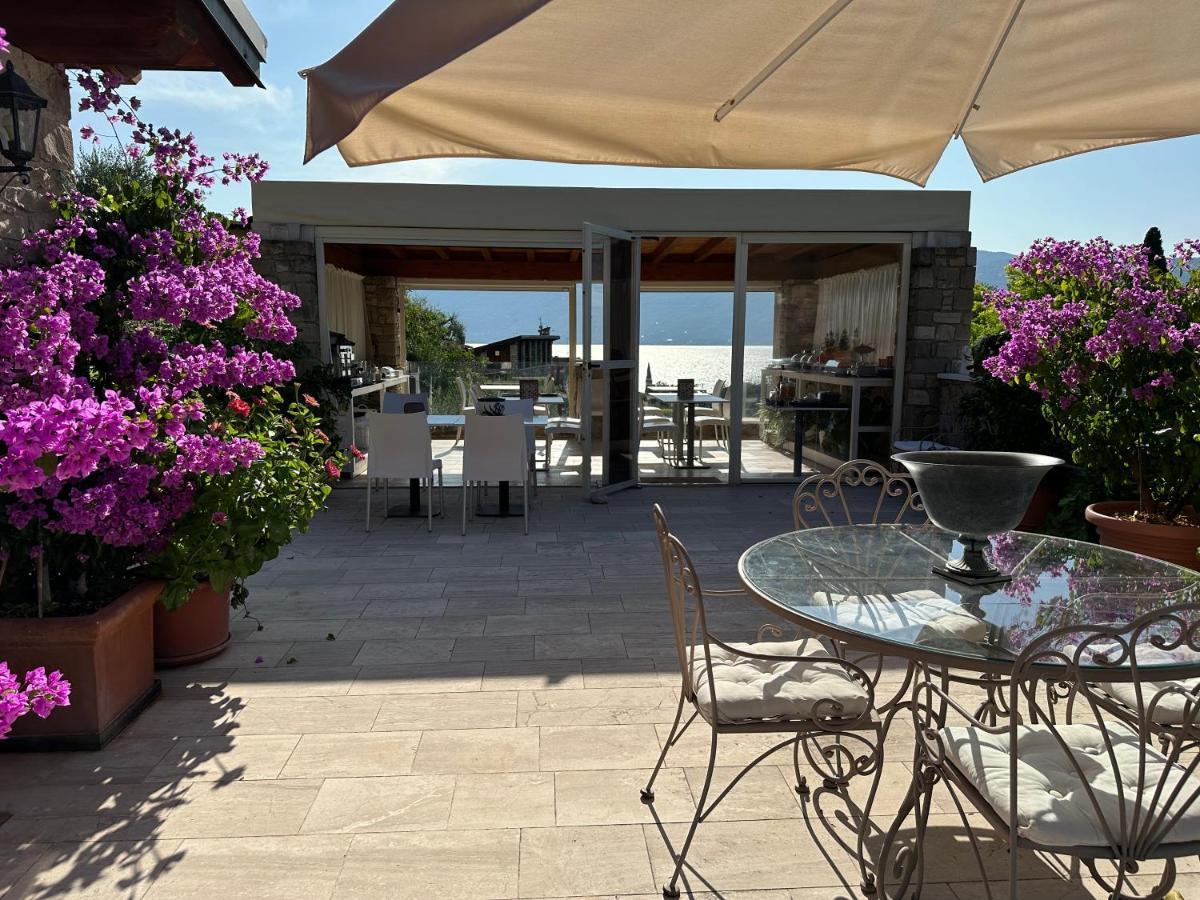 Bed and Breakfast La Cascata Negli Ulivi Toscolano-Maderno Exterior foto